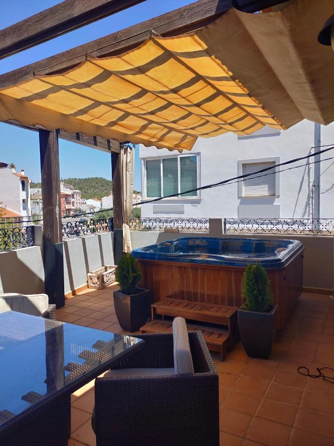 Vivienda Rural Azalea Apartment Cortijos Nuevos Exterior photo